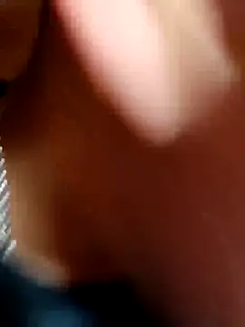 Snapshot of chinoxxx chatting on October 17, 8:55 pm chinoxxx online show from October 17, 8:55 pm