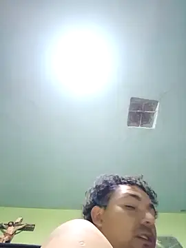 Snapshot of chinoxxx chatting on November 20, 11:37 pm chinoxxx online show from November 20, 11:37 pm