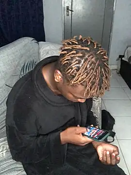 Redfucks333 online show from March 16, 7:51 pm