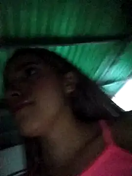 Snapshot of faby_Hot chatting on March 1, 4:37 am faby Hot online show from March 1, 4:37 am