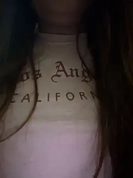 Snapshot of lunagonzales_lima_2007 chatting on December 18, 2:28 am lunagonzales lima 2007 online show from December 18, 2:28 am