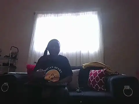Snapshot of ThamiXX chatting on June 17, 1:12 pm ThamiXX online show from June 17, 1:12 pm