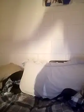 k1oudE online show from February 17, 12:01 pm