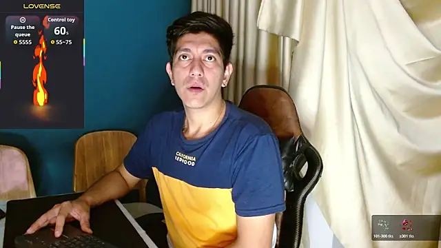 Snapshot of Noah-cock chatting on November 21, 4:55 am Noah-cock online show from November 21, 4:55 am