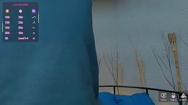 Snapshot of MarcoVitto chatting on October 9, 11:41 am MarcoVitto online show from October 9, 11:41 am