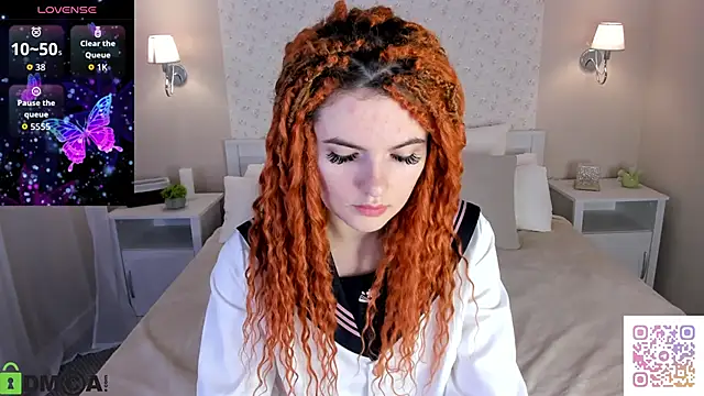 Snapshot of CharlotteMitchell chatting on September 24, 1:09 am CharlotteMitchell online show from September 24, 1:09 am