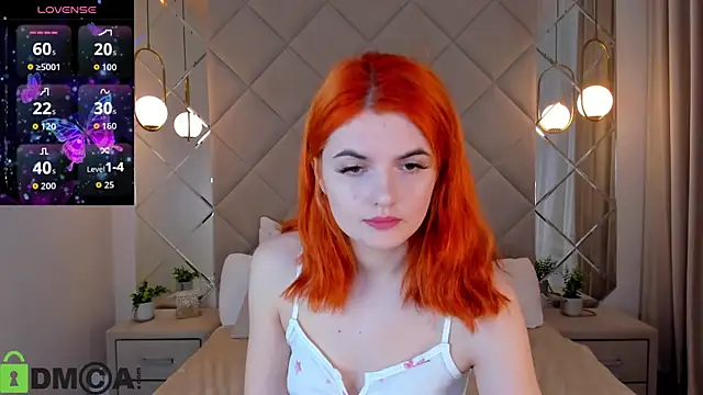 Snapshot of CharlotteMitchell chatting on October 18, 12:02 am CharlotteMitchell online show from October 18, 12:02 am