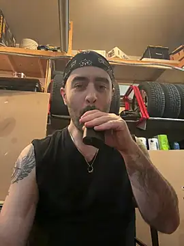 Faded-Solo online show from July 25, 1:47 am