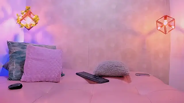 Angel Khouri online show from March 19, 10:00 am