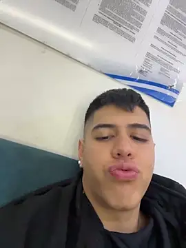 Angel Khouri online show from March 14, 4:18 am