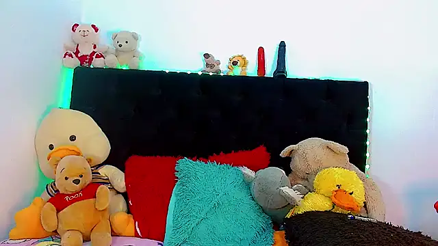 Snapshot of Alextwink chatting on October 23, 11:46 pm Alextwink online show from October 23, 11:46 pm