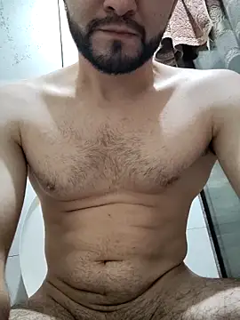 Snapshot of Eduardobi97 chatting on December 28, 2:33 am Eduardobi97 online show from December 28, 2:33 am