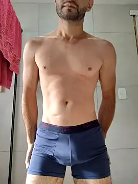 Snapshot of Eduardobi97 chatting on January 27, 11:00 am Eduardobi97 online show from January 27, 11:00 am