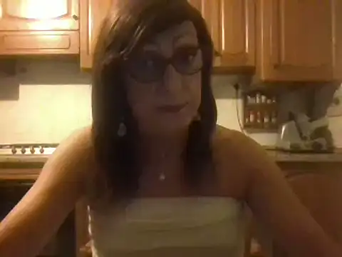 Snapshot of Tiabet chatting on September 19, 8:09 pm Tiabet online show from September 19, 8:09 pm