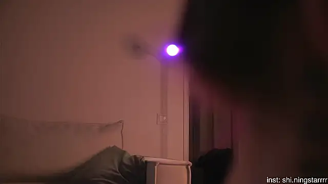 Snapshot of alittlestarrr chatting on March 18, 11:09 pm alittlestarrr online show from March 18, 11:09 pm