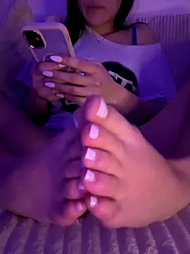 sofiaklf69  online show from October 2, 1:12 am