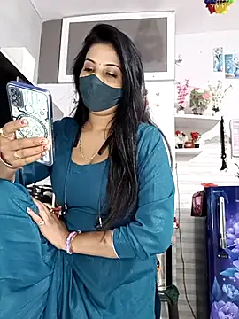 Best-Couple online show from November 10, 3:16 am