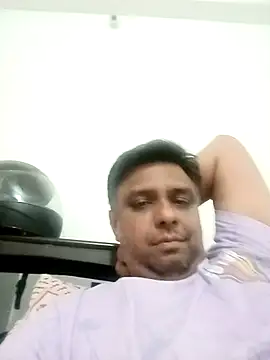 jemes21in online show from March 2, 3:05 pm