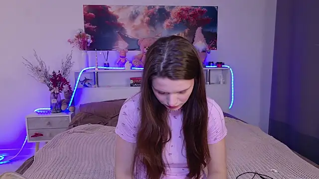 Nellie Medina online show from February 15, 4:25 pm