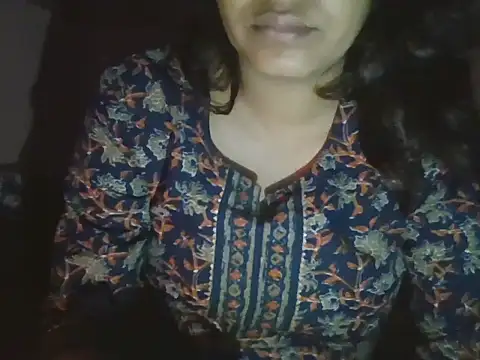 Hot-shanvi online show from November 17, 10:59 pm