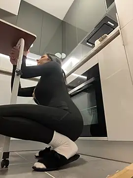 claraxjoyy online show from January 11, 4:48 am