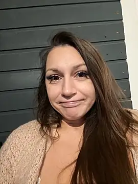 claraxjoyy online show from October 1, 4:07 am