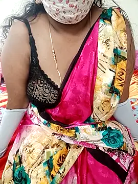 Snapshot of Rathi22 chatting on February 20, 6:28 am Rathi22 online show from February 20, 6:28 am