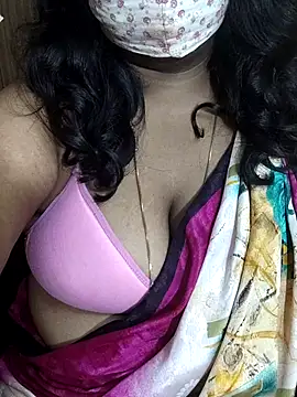 Snapshot of Rathi22 chatting on November 8, 2:23 am Rathi22 online show from November 8, 2:23 am