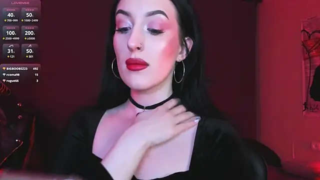 Snapshot of Miss_Alice__ chatting on February 12, 3:18 am Miss Alice online show from February 12, 3:18 am