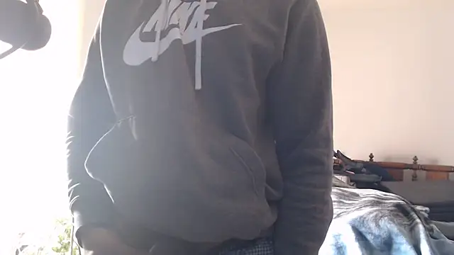 Snapshot of dominatingblacklove chatting on January 29, 3:54 am dominatingblacklove online show from January 29, 3:54 am