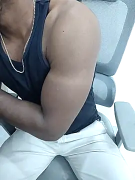 hot boy dic online show from December 14, 1:27 pm