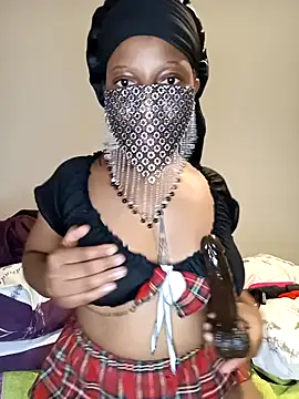 Thando04 online show from February 5, 8:46 pm