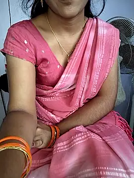 lovelygirl4567 online show from November 11, 4:23 am