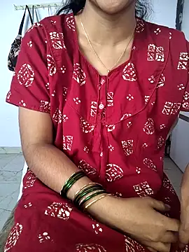 lovelygirl4567 online show from December 21, 6:20 am