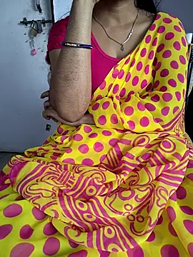 lovelygirl4567 online show from February 12, 5:57 am