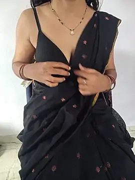 Snapshot of lovelygirl4567 chatting on July 12, 3:30 am lovelygirl4567 online show from July 12, 3:30 am