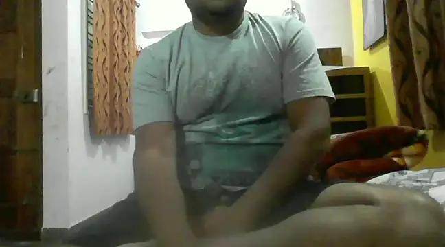 Snapshot of Bangalorious chatting on January 4, 2:35 pm Bangalorious online show from January 4, 2:35 pm