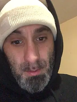 Snapshot of josueswvillaA1 chatting on November 22, 6:23 am josueswvillaA1 online show from November 22, 6:23 am