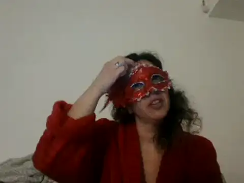 Snapshot of couple-tuga chatting on February 1, 11:37 pm couple-tuga online show from February 1, 11:37 pm