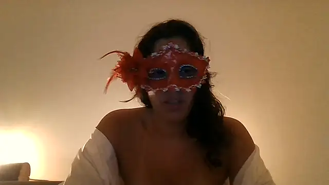 couple-tuga online show from July 15, 9:53 pm