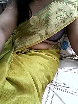 Snapshot of Tamil_Vishalini chatting on May 23, 7:40 pm Tamil Vishalini online show from May 23, 7:40 pm