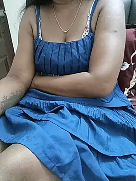 Snapshot of Tamil_Vishalini chatting on June 26, 5:50 pm Tamil Vishalini online show from June 26, 5:50 pm