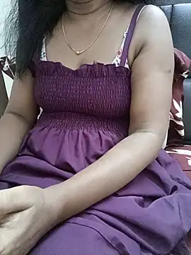 Snapshot of Tamil_Vishalini chatting on June 27, 5:56 am Tamil Vishalini online show from June 27, 5:56 am