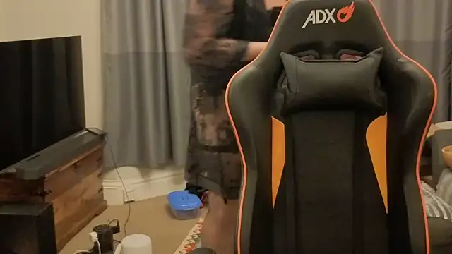 NaughtyCatherineClimax74 online show from December 21, 10:39 pm