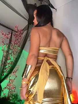 bronwgirl69 online show from October 26, 8:37 pm