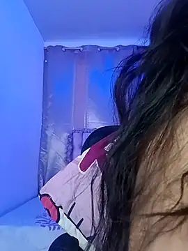 Snapshot of PaulaOrtiz_1 chatting on February 19, 2:12 pm PaulaOrtiz 1 online show from February 19, 2:12 pm