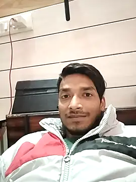 Snapshot of Tarun_0026 chatting on February 11, 1:51 pm Tarun 0026 online show from February 11, 1:51 pm