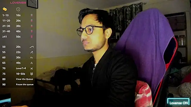 Snapshot of fuckkboy101 chatting on February 9, 4:40 pm fuckkboy101 online show from February 9, 4:40 pm