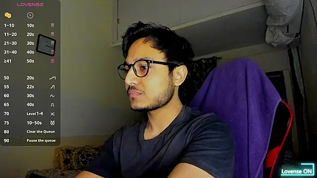 Snapshot of fuckkboy101 chatting on February 17, 9:35 am fuckkboy101 online show from February 17, 9:35 am