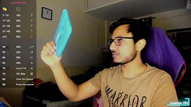 Snapshot of fuckkboy101 chatting on March 5, 6:23 pm fuckkboy101 online show from March 5, 6:23 pm